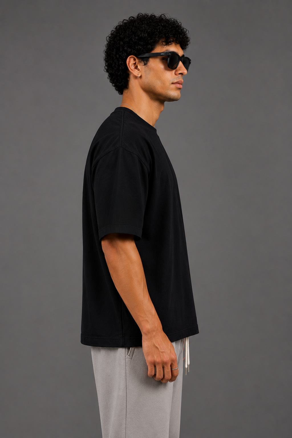 Prime Dark | 220 GSM Premium Oversized in Deep Black